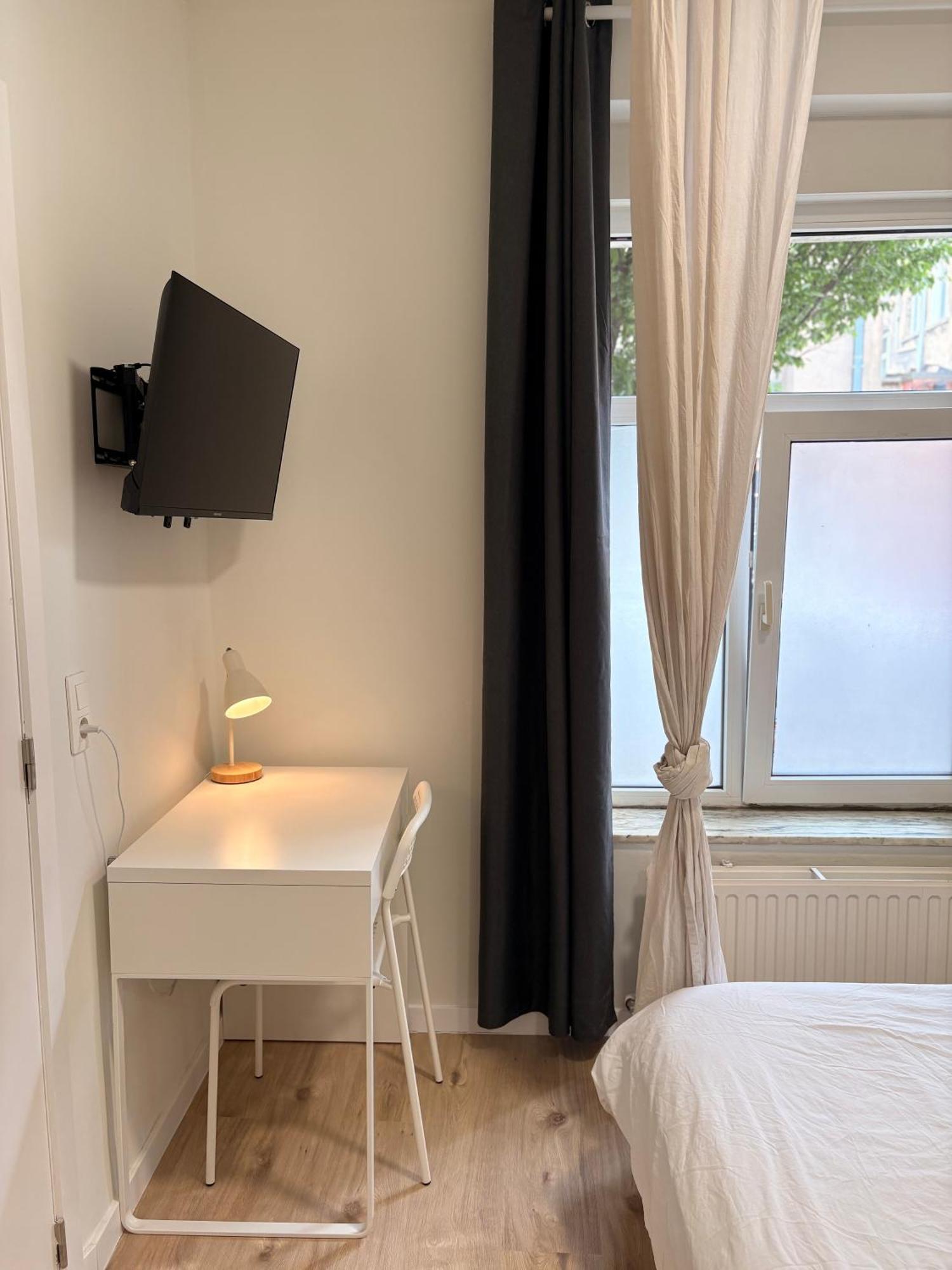 Fully Renovated Near Centre & Midi Appartement Bruxelles